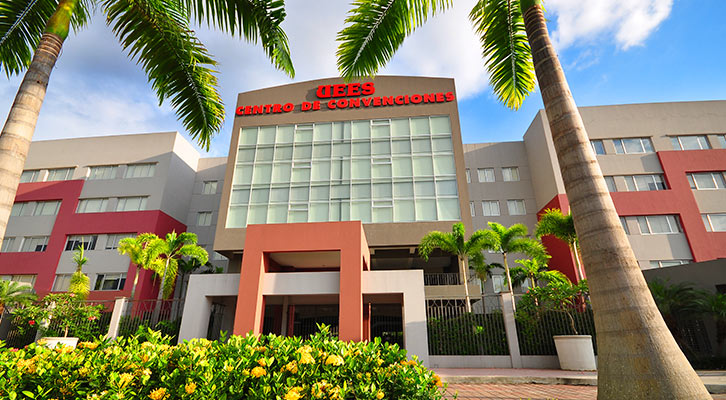 Hotel cerca de centro de convenciones de UEES