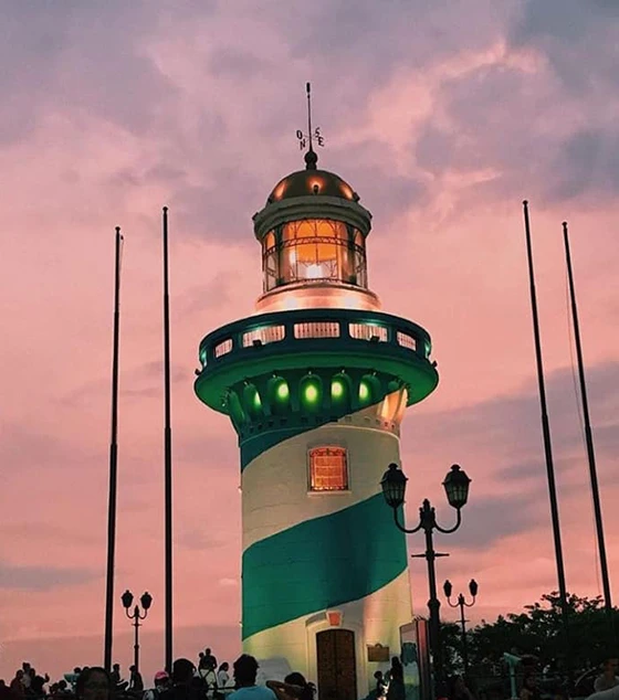 Where to Stay in Guayaquil Before Your Galapagos Trip Guayaquil lighthouse in Las Peñas